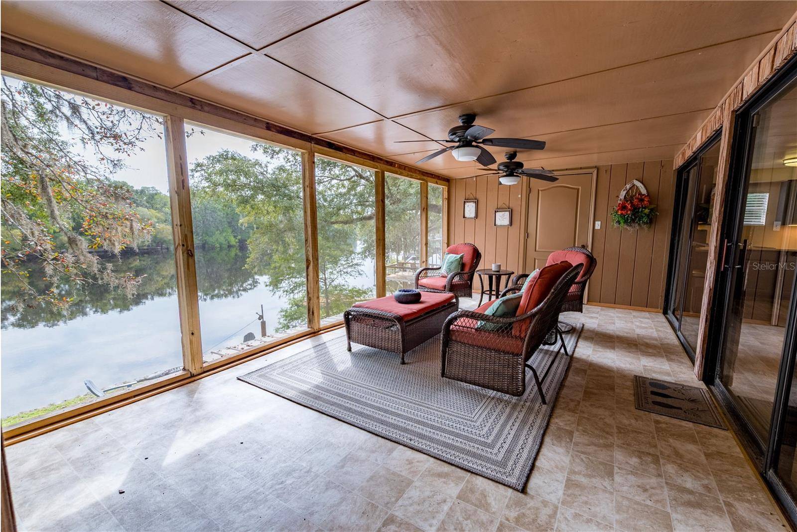 102 NE 931ST ST, Branford, FL 32008