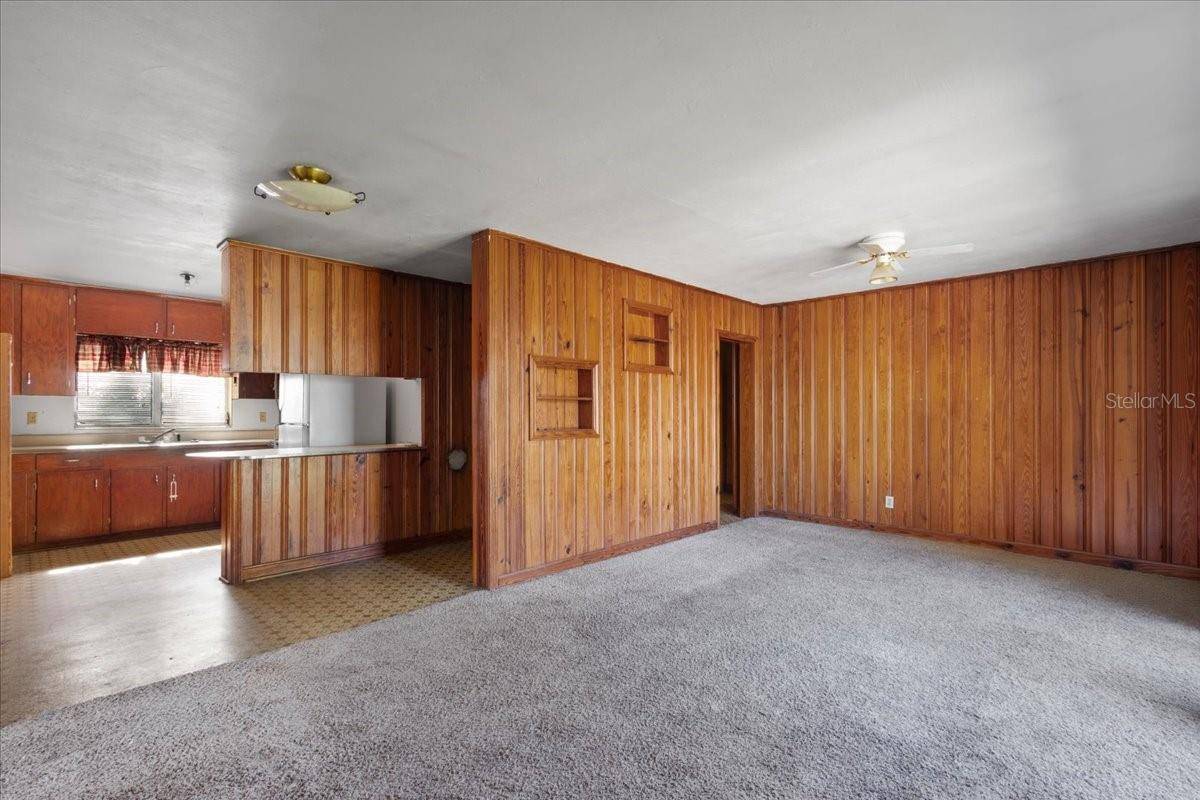 68 SE 12TH AVE, Cross City, FL 32628