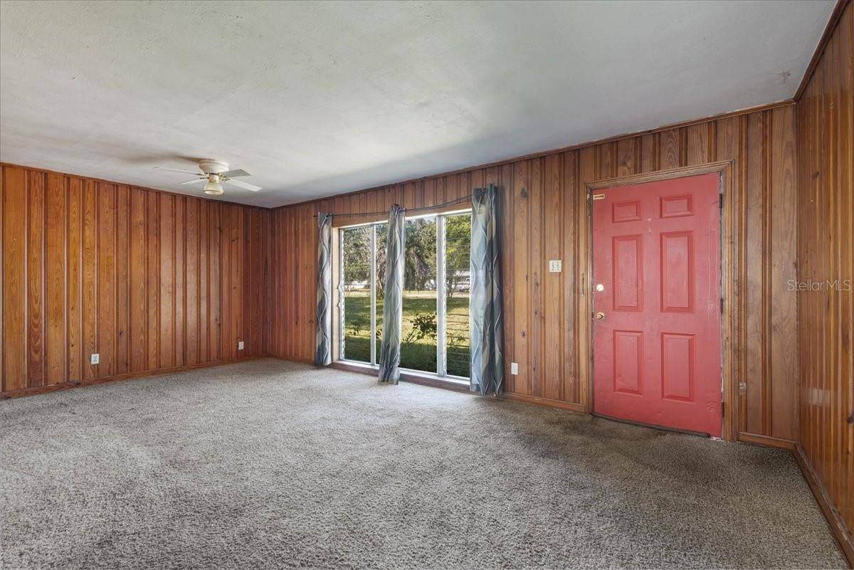 68 SE 12TH AVE, Cross City, FL 32628