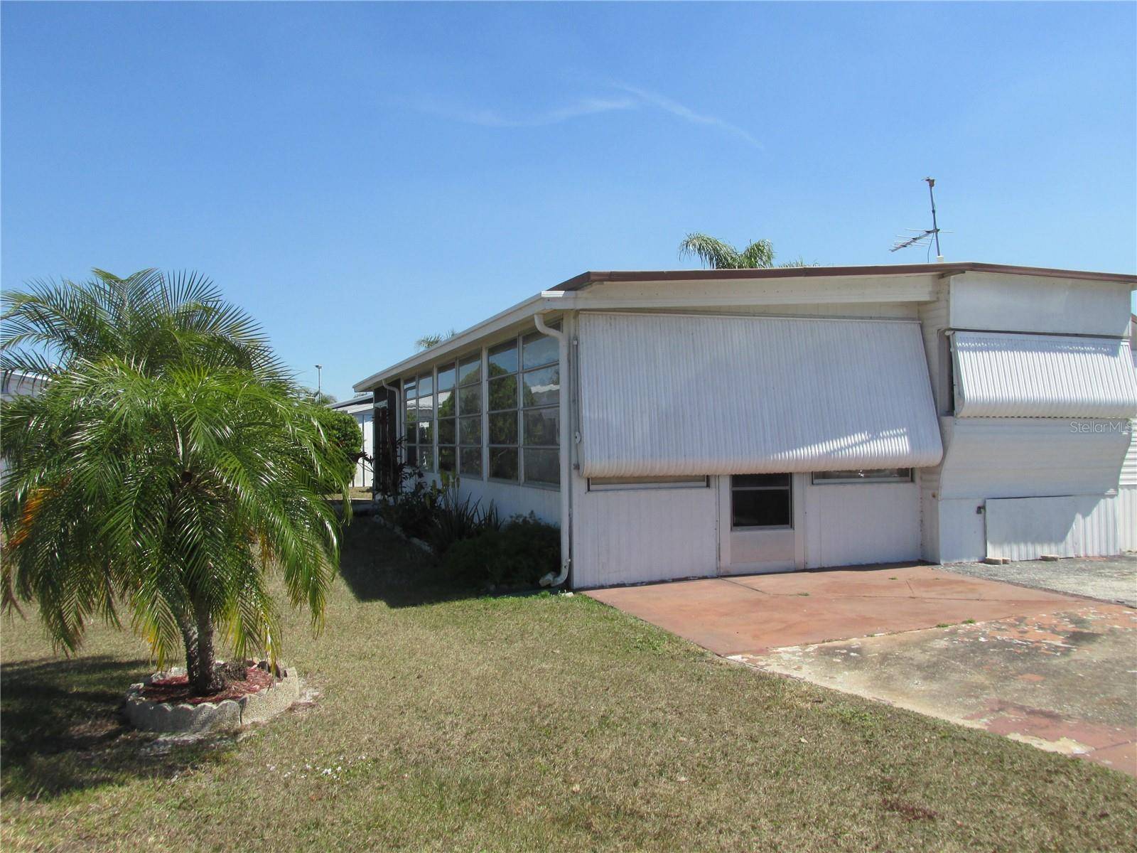 10 RED QUILL CIR, Lake Wales, FL 33898