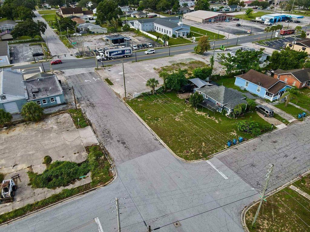 104 W CENTRAL AVE, Lake Wales, FL 33853