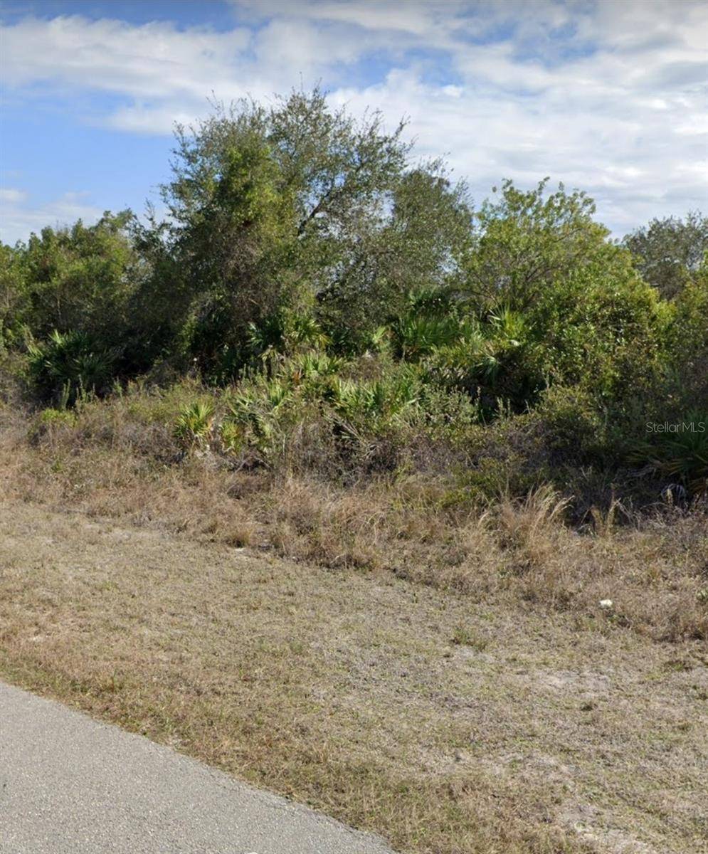 2509 33RD ST SW, Lehigh Acres, FL 33976