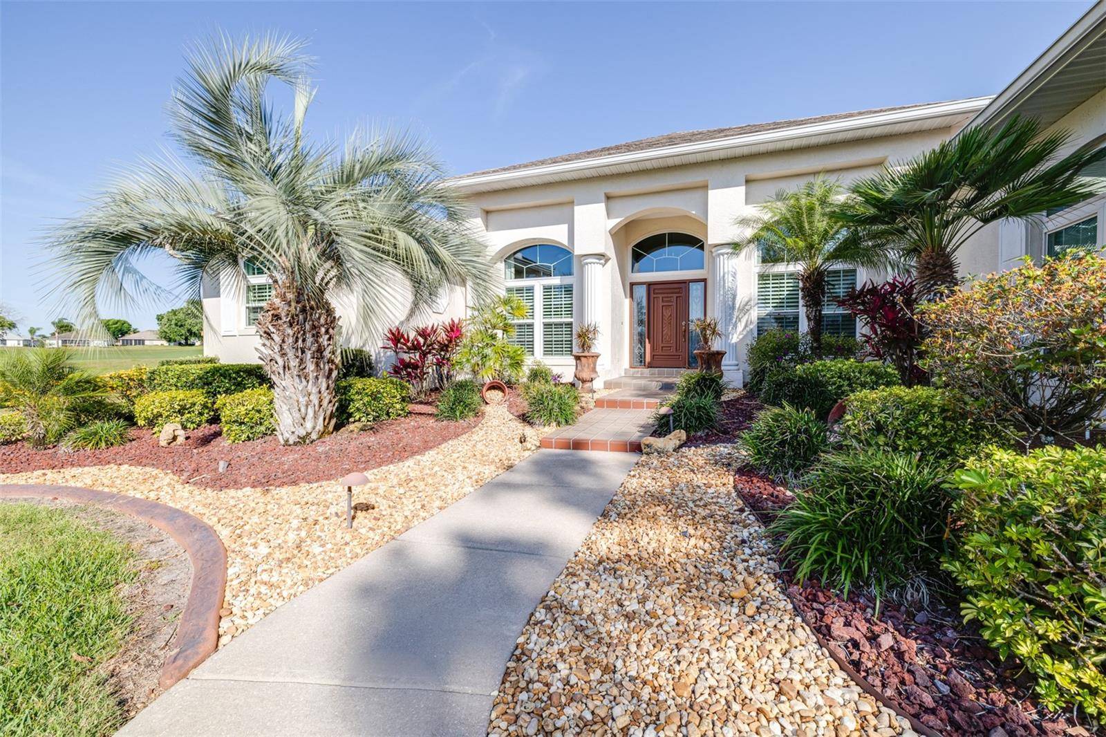 7042 MONTREAL DR, Lakeland, FL 33810