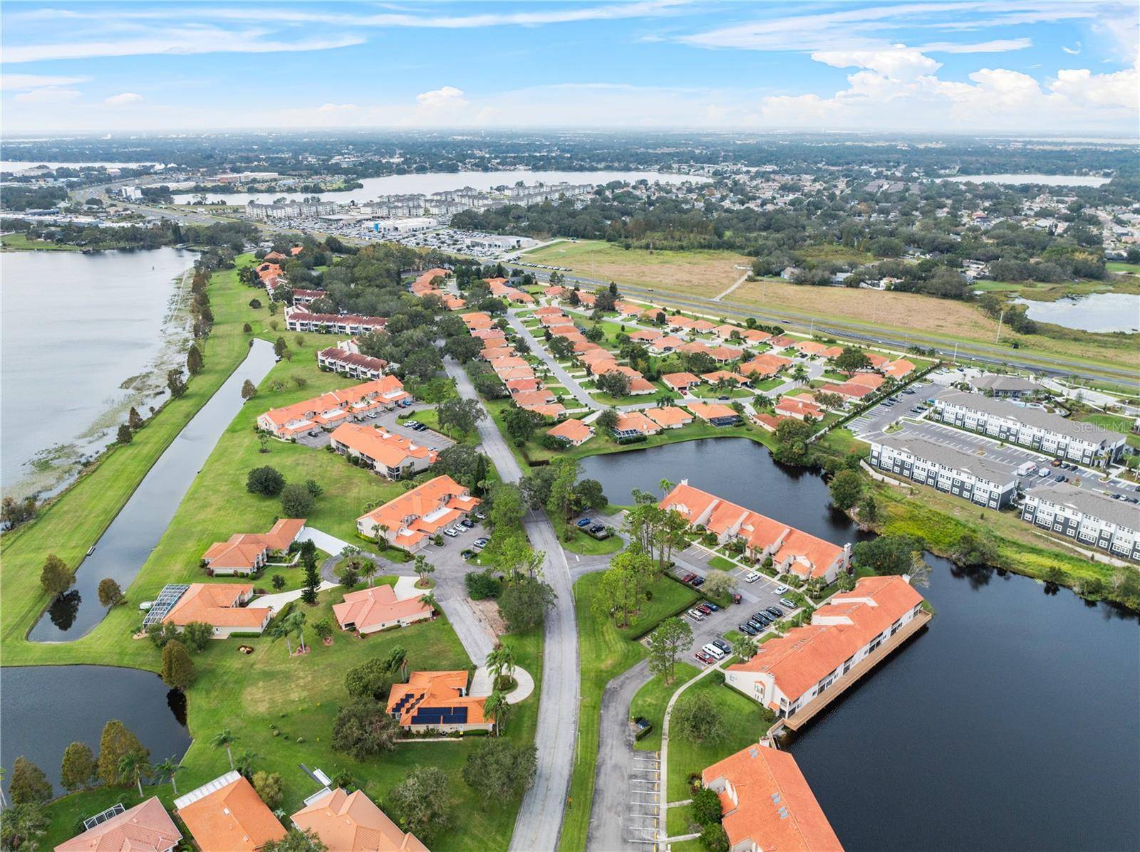 1710 GARDEN LAKE DR #1710, Winter Haven, FL 33884