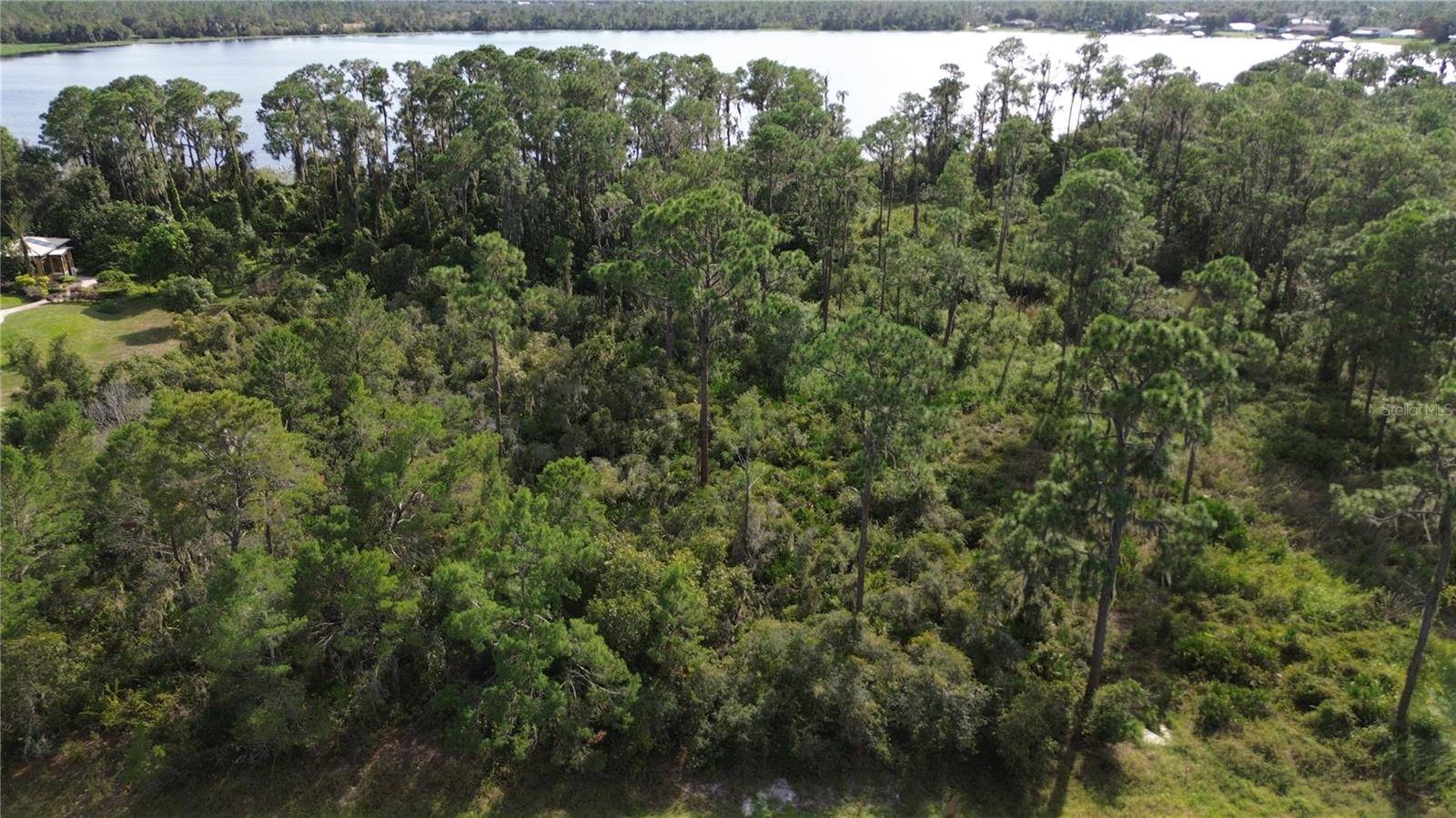 3029 HAWKS LANDING CIR, Sebring, FL 33875