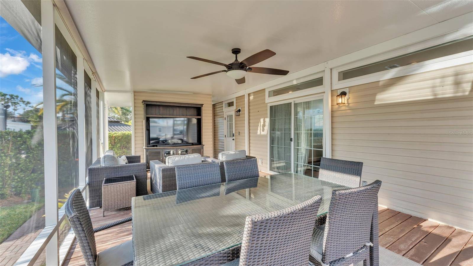 2307 LIMEWOOD AVE, Clermont, FL 34714