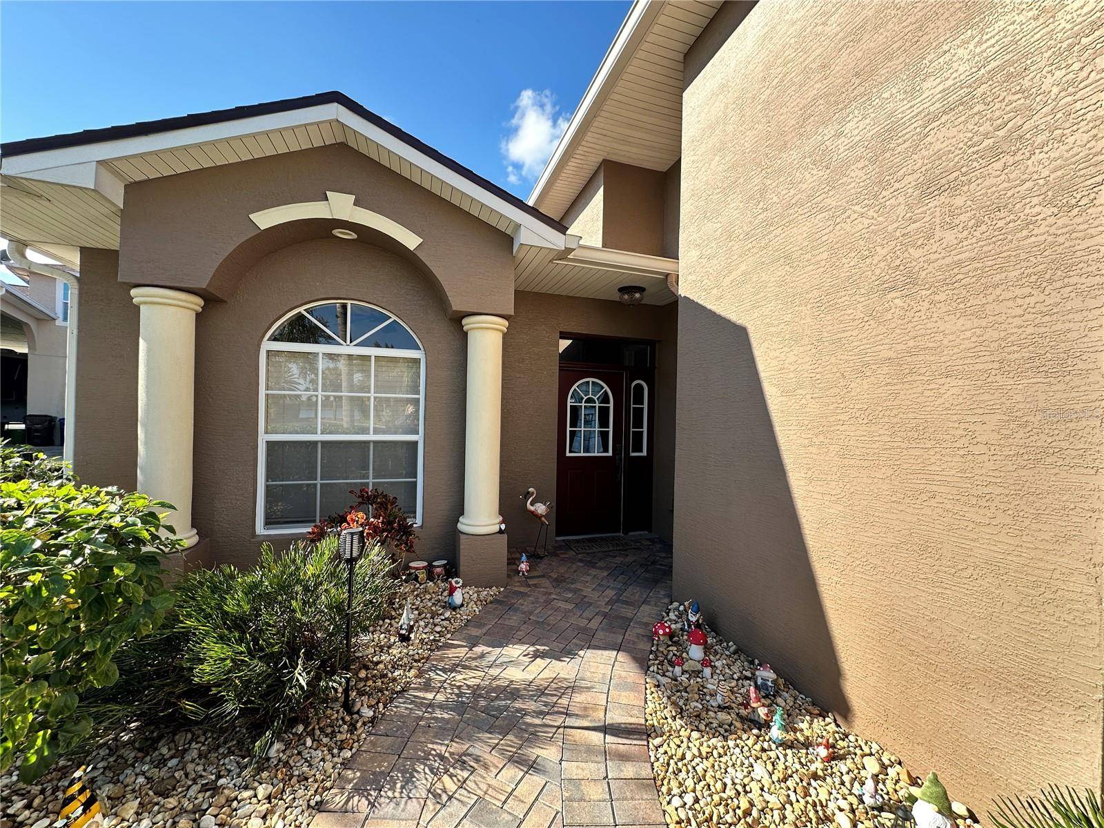 394 NOLANE LN, Polk City, FL 33868
