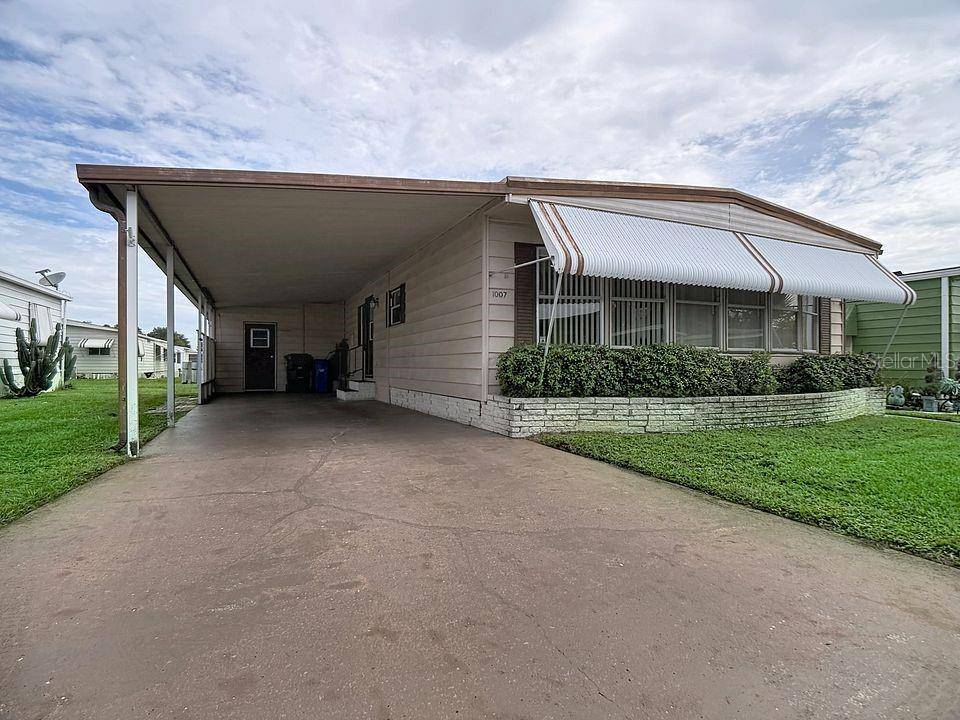 1007 FOREST LAKE DR, Lakeland, FL 33809