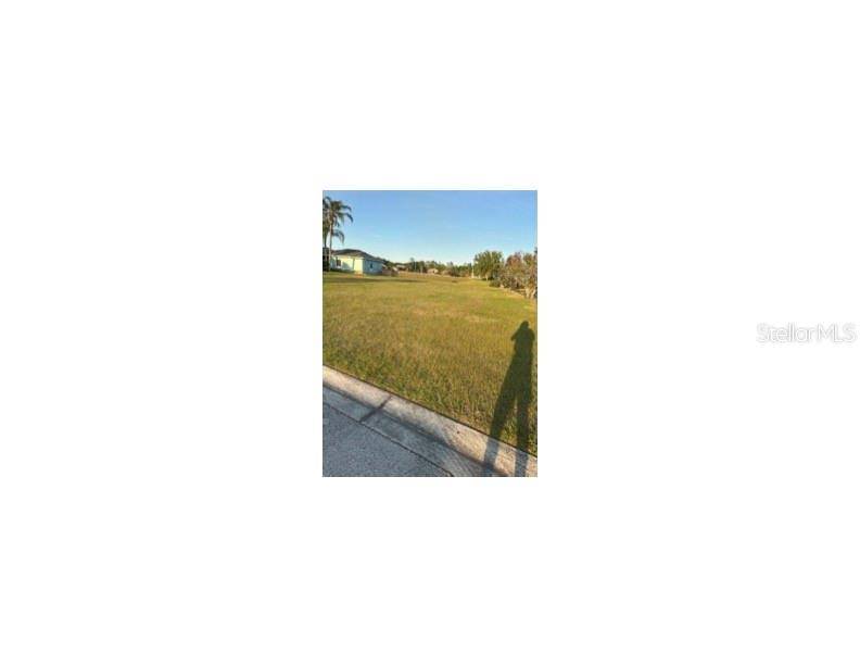 440 NOLANE LN, Polk City, FL 33868