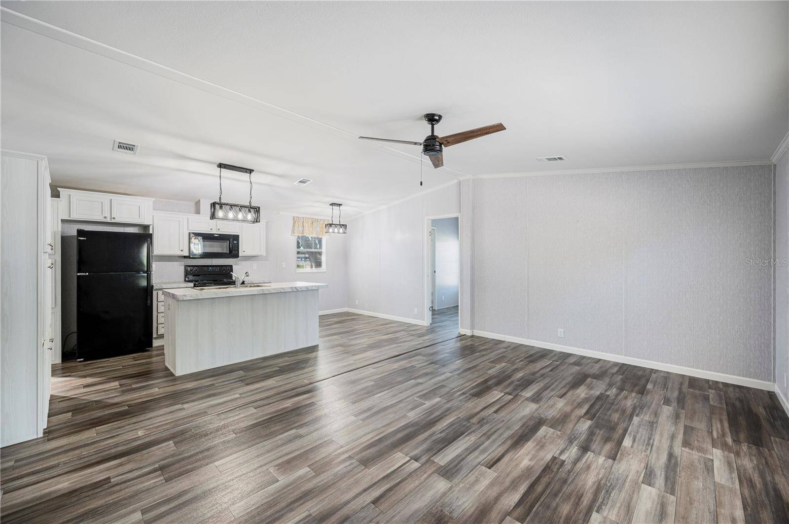 1 BEAVERKILL DR, Lake Wales, FL 33898