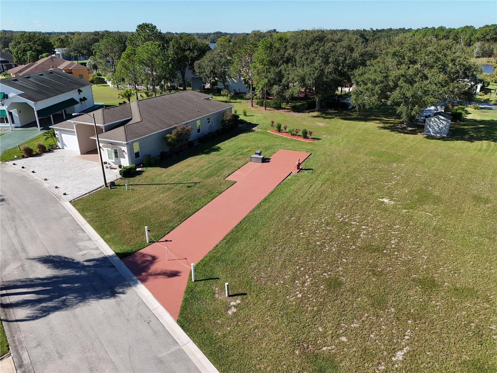 1052 CARAVAN LOOP, Polk City, FL 33868