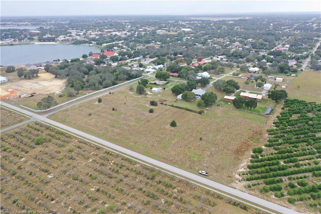 525 E WINTHROP ST, Avon Park, FL 33825