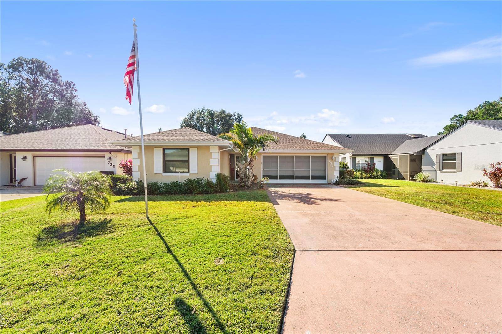 731 CANBERRA RD, Winter Haven, FL 33884