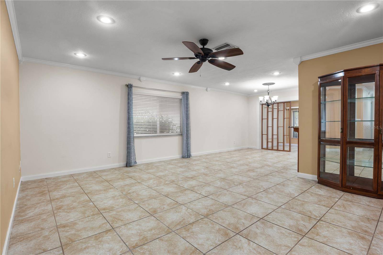 731 CANBERRA RD, Winter Haven, FL 33884