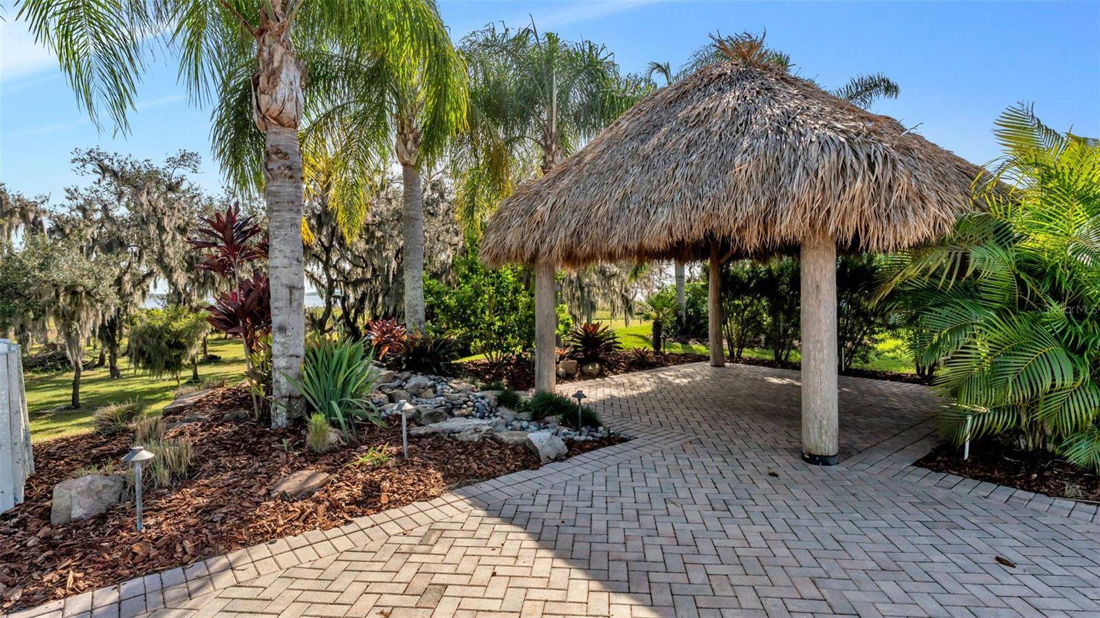 3312 FISH HAWK DR, Polk City, FL 33868