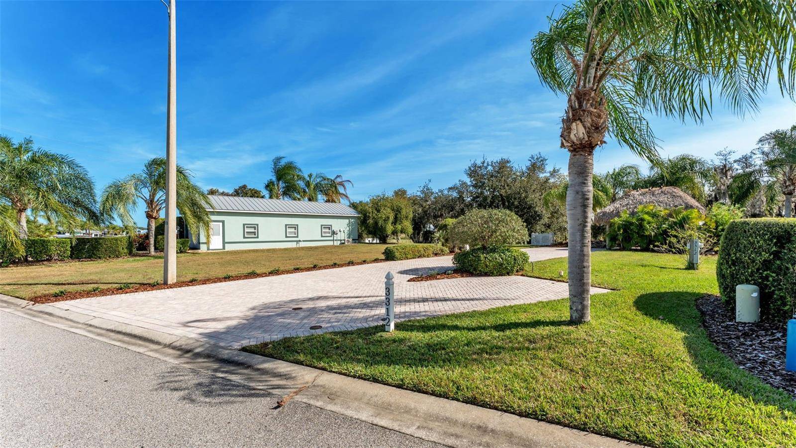 3312 FISH HAWK DR, Polk City, FL 33868