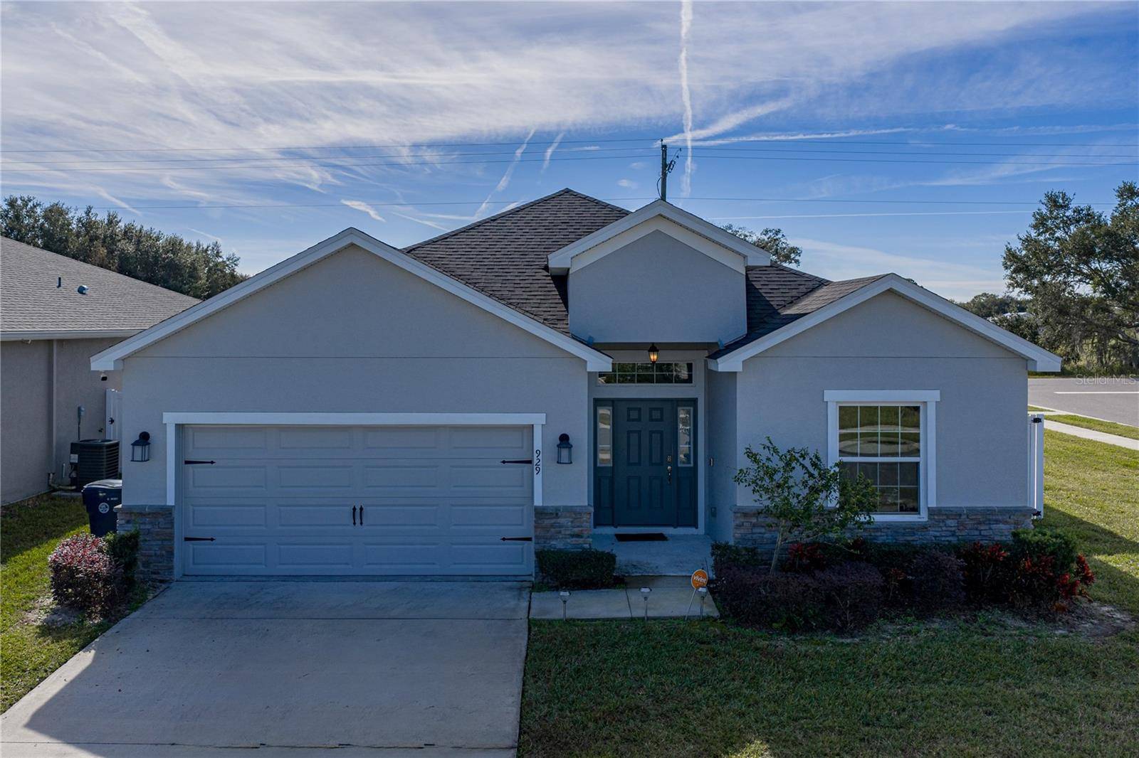 929 MONTGOMERY LN, Polk City, FL 33868