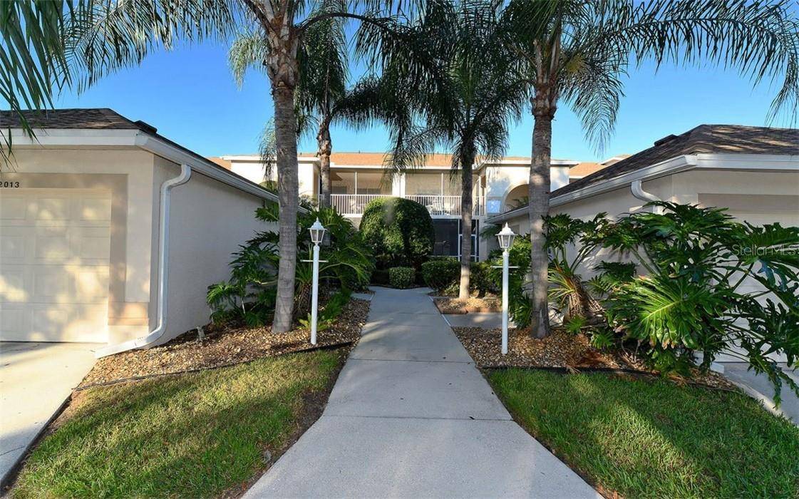 9480 HIGH GATE DR #2125, Sarasota, FL 34238