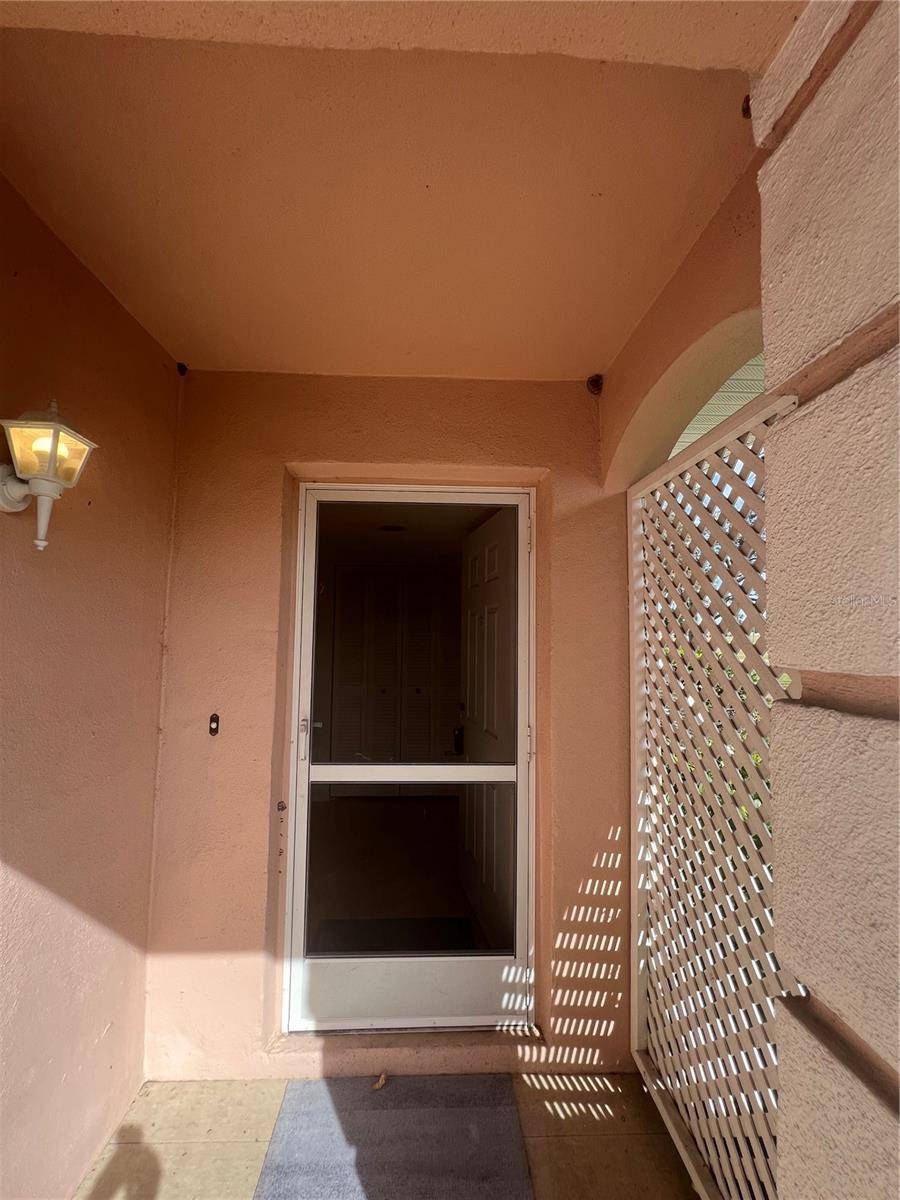 338 CERROMAR WAY N #4, Venice, FL 34293