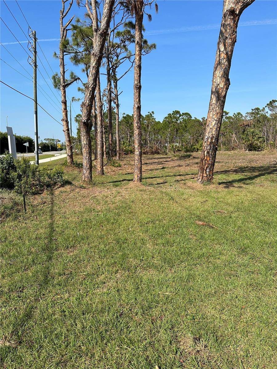 8878 BANTRY BAY BLVD, Englewood, FL 34224