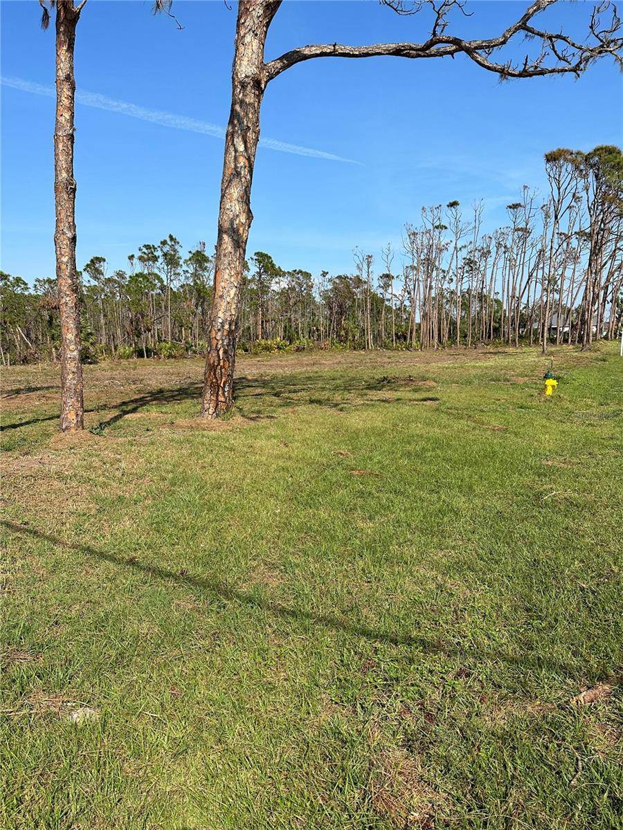 8878 BANTRY BAY BLVD, Englewood, FL 34224