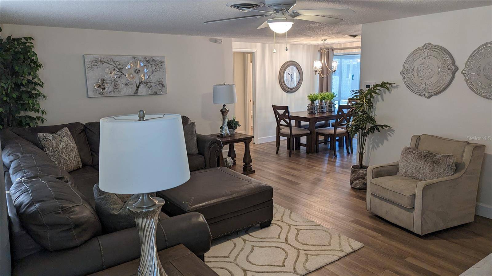 567 BRADENTON RD, Venice, FL 34293