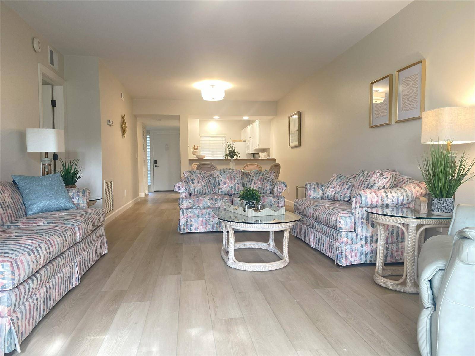 796 BIRD BAY WAY #Bld 30, Venice, FL 34285
