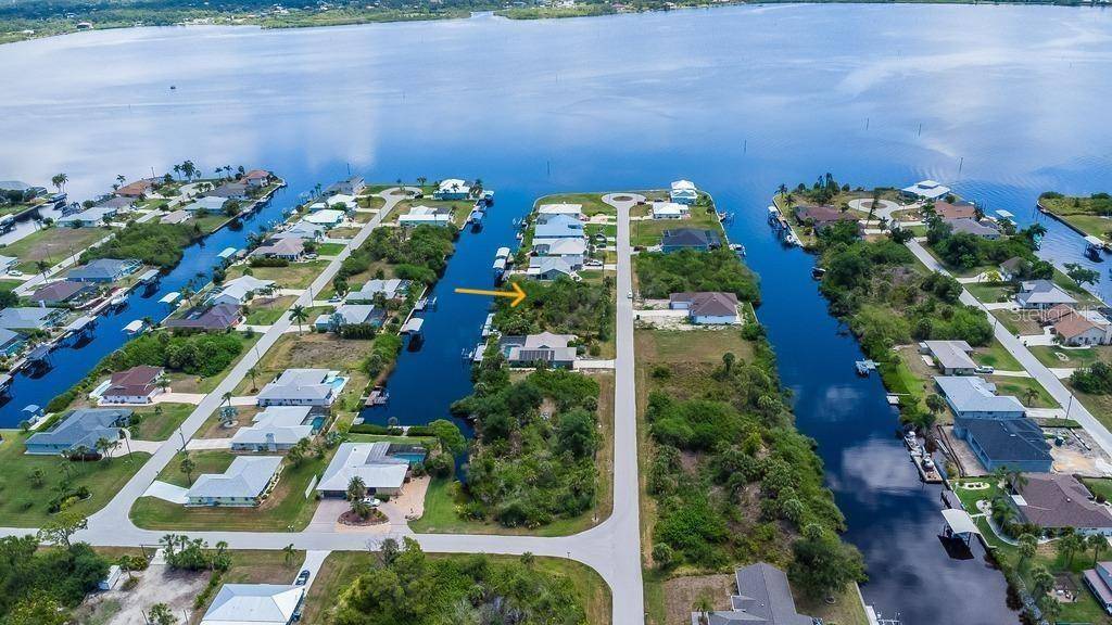 2425 VANCE TER, Port Charlotte, FL 33981