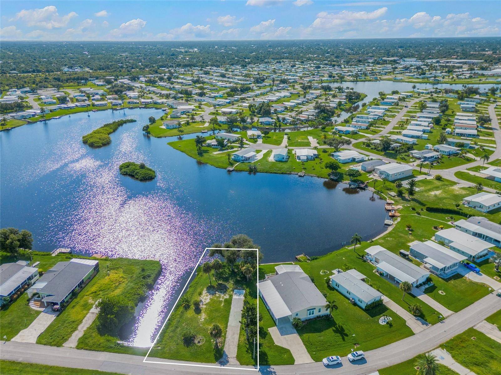 1329 BLUE HERON DR, Englewood, FL 34224