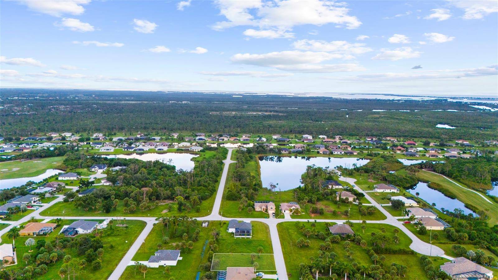 70 TEE VIEW RD, Rotonda West, FL 33947