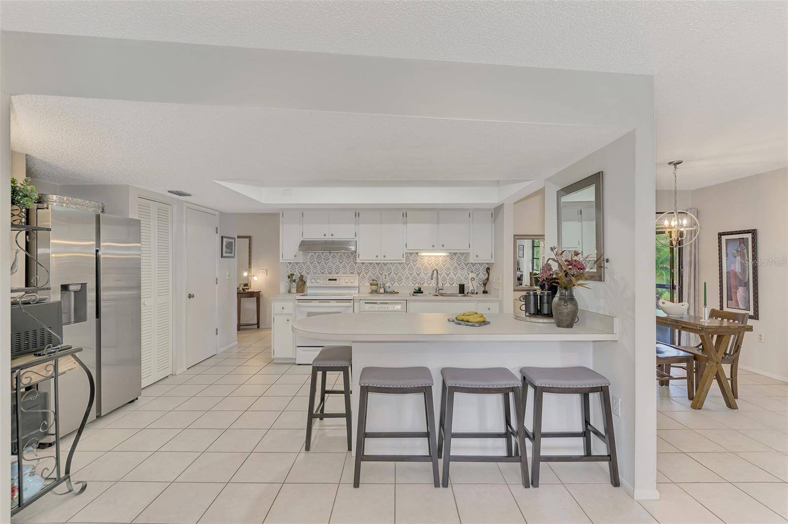 5103 GREENCROFT RD, Sarasota, FL 34235