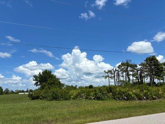 26 BRIG CIR N, Placida, FL 33946
