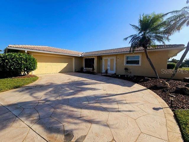 4 WINDSOR DR, Englewood, FL 34223