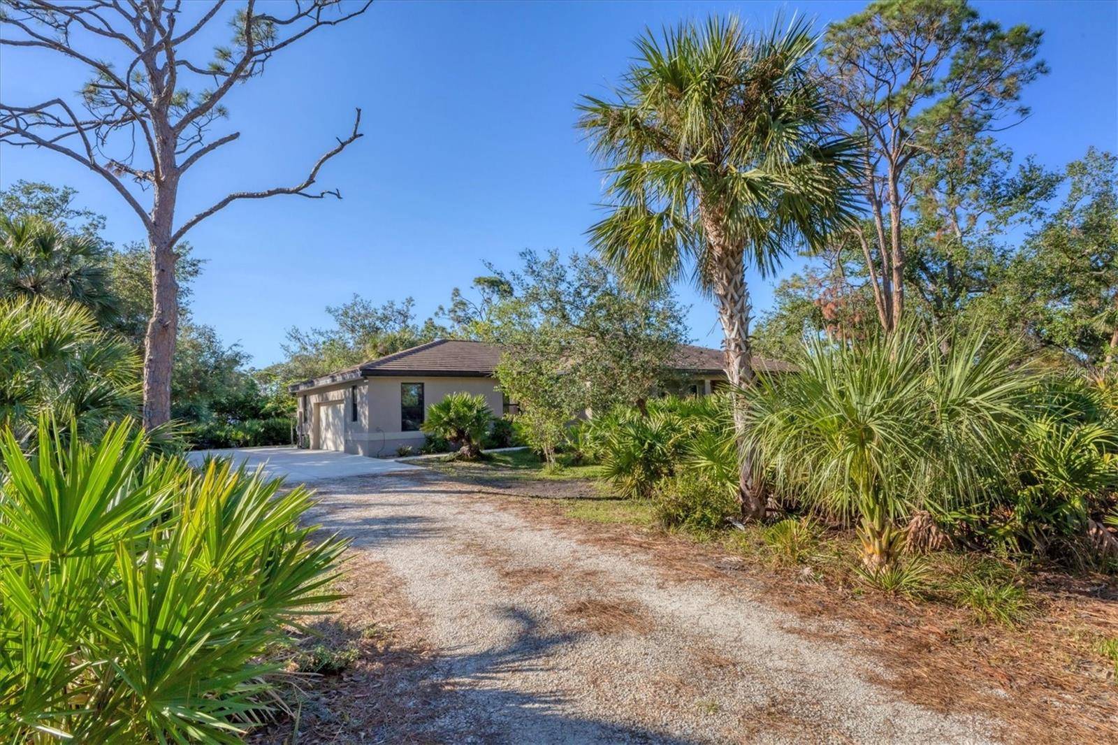1115 GLADSTONE BLVD, Englewood, FL 34223