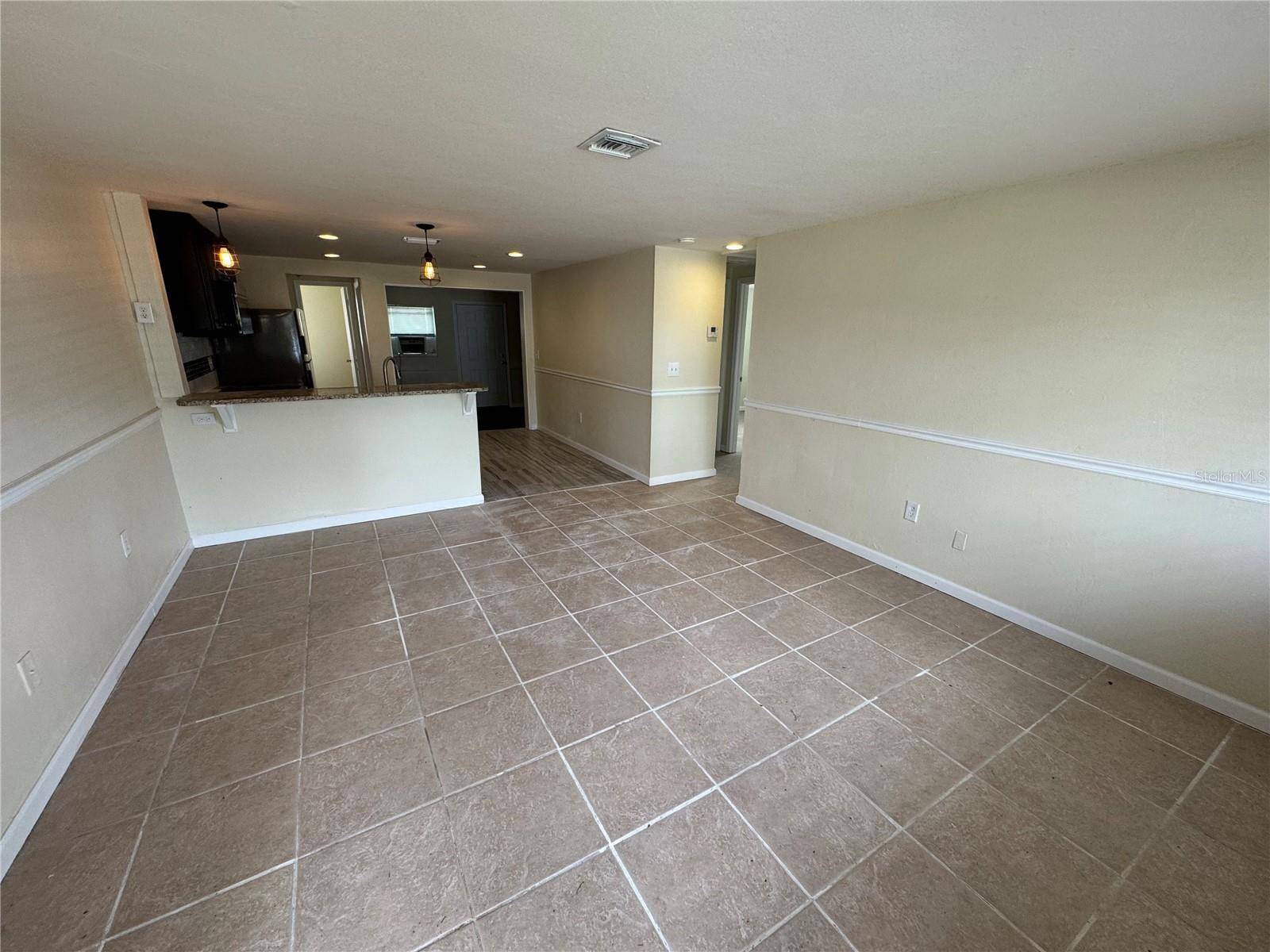 2111 FORKED CREEK DR, Englewood, FL 34223