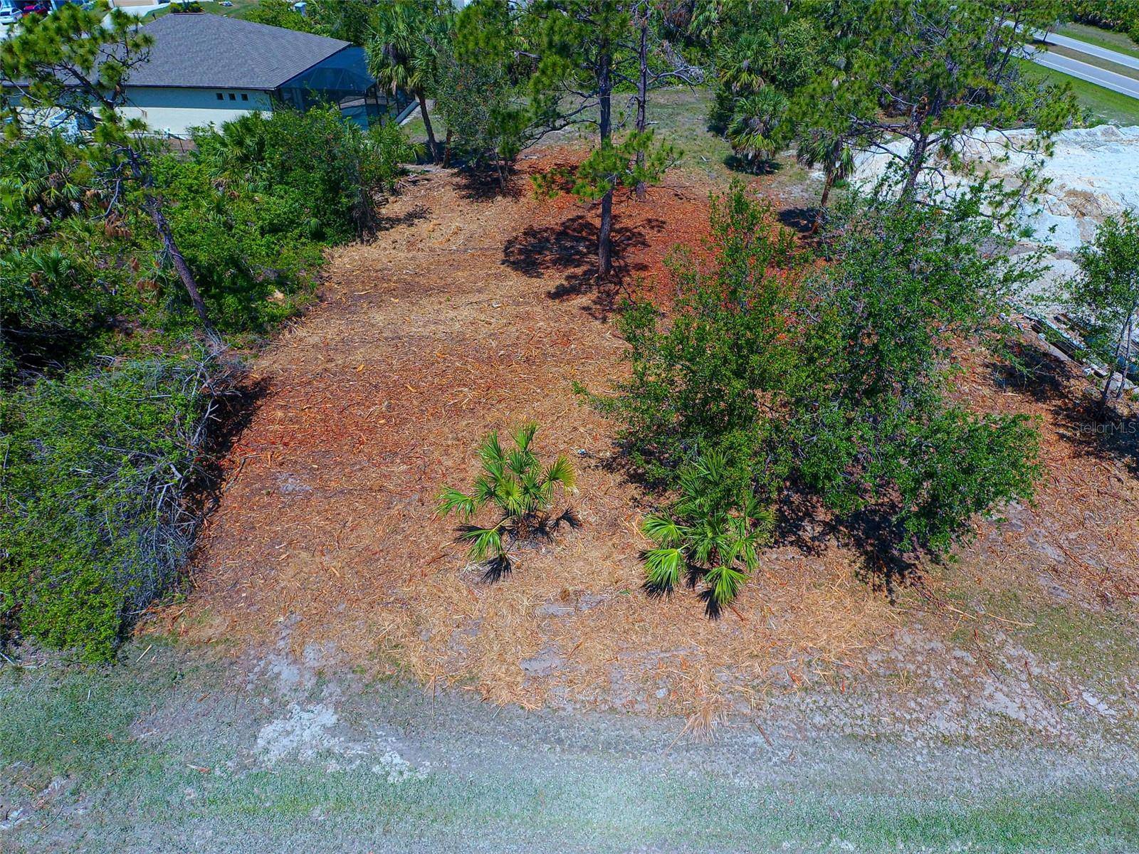 116 REDWOOD RD, Rotonda West, FL 33947