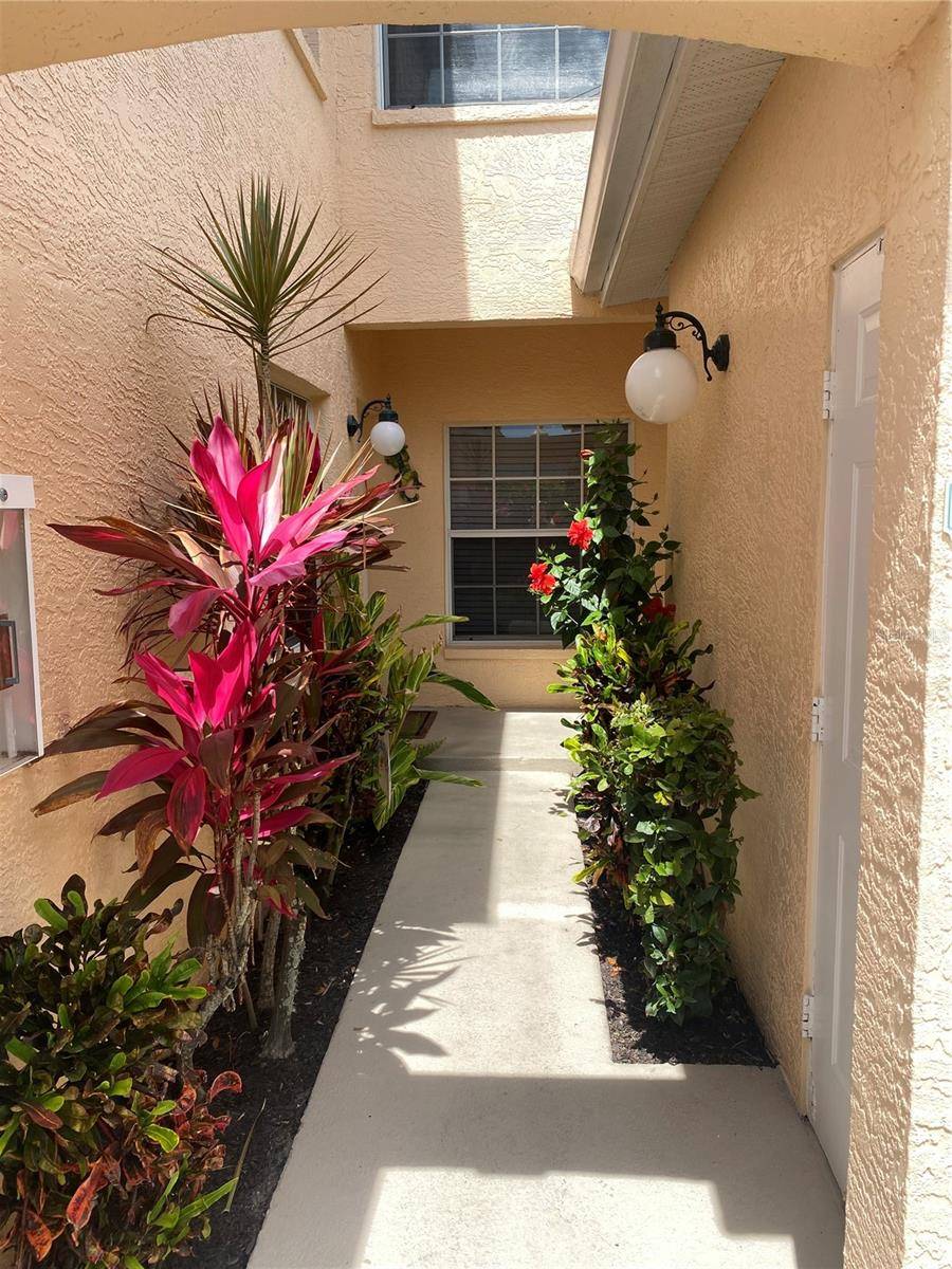 801 GONDOLA PARK DR #801, Venice, FL 34292