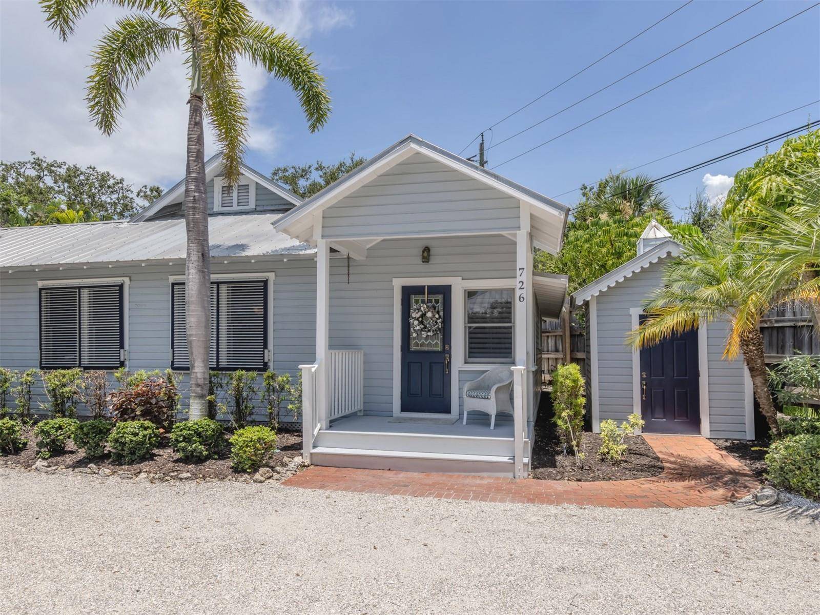 726 EAGLE POINT DR, Venice, FL 34285
