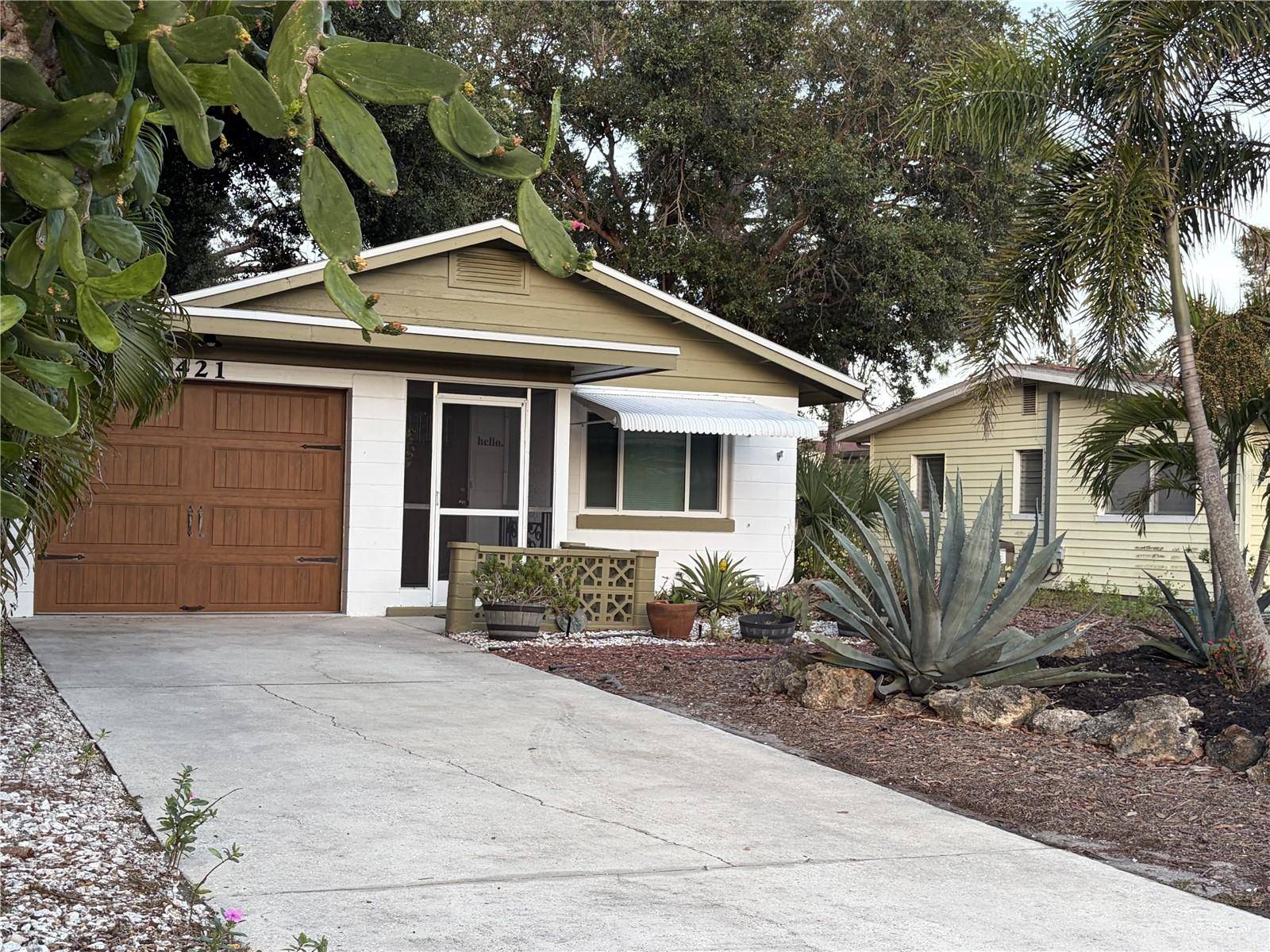 421 RIVIERA ST, Venice, FL 34285