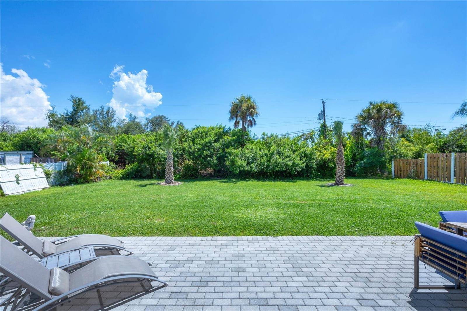 879 E 2ND ST, Englewood, FL 34223