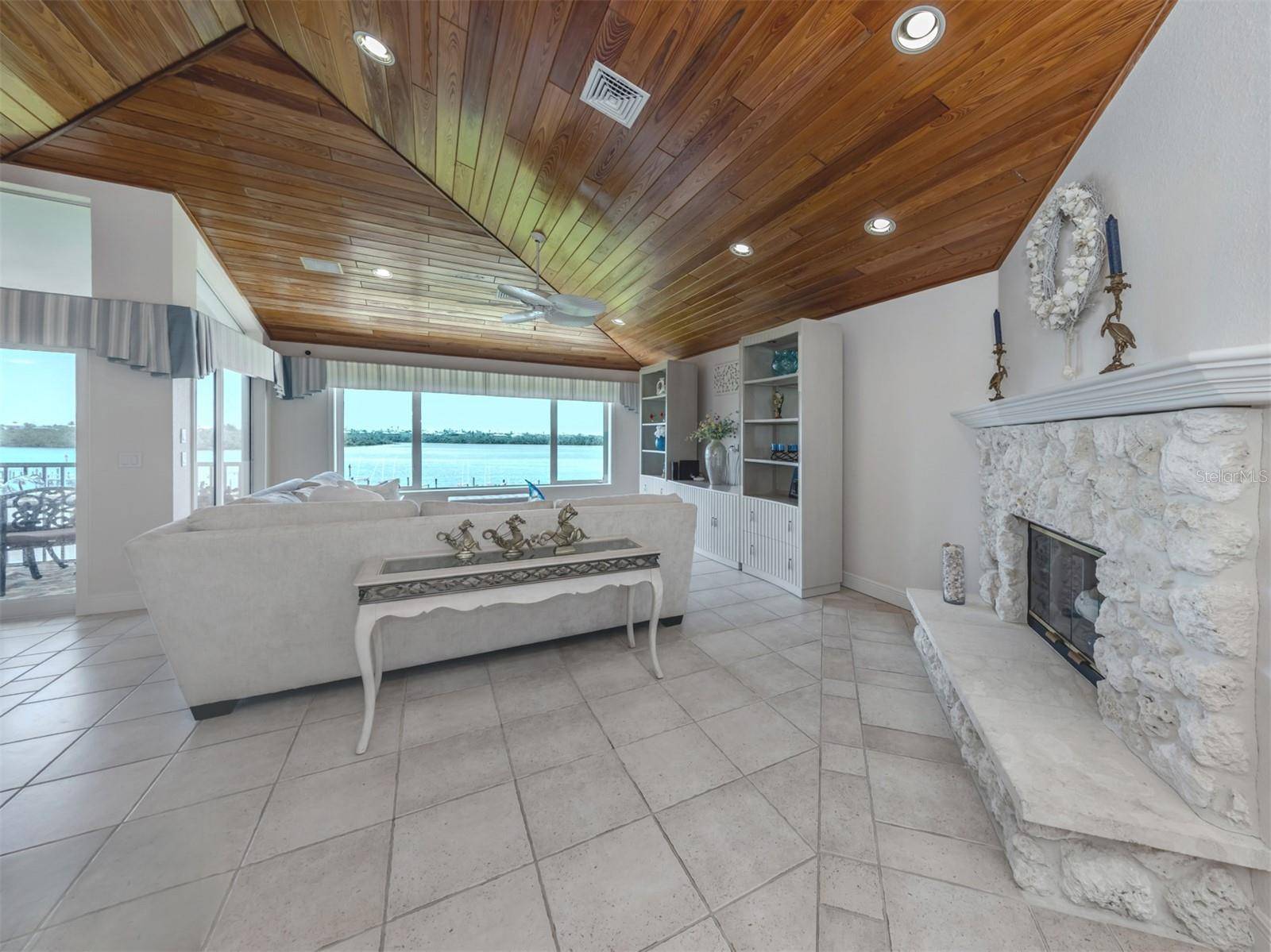 1400 BEACH RD #3, Englewood, FL 34223