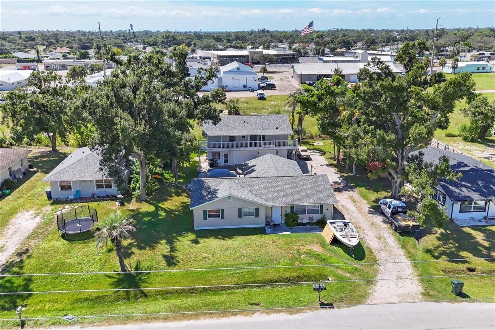 2210,2212,2214 PARK RD, Venice, FL 34293