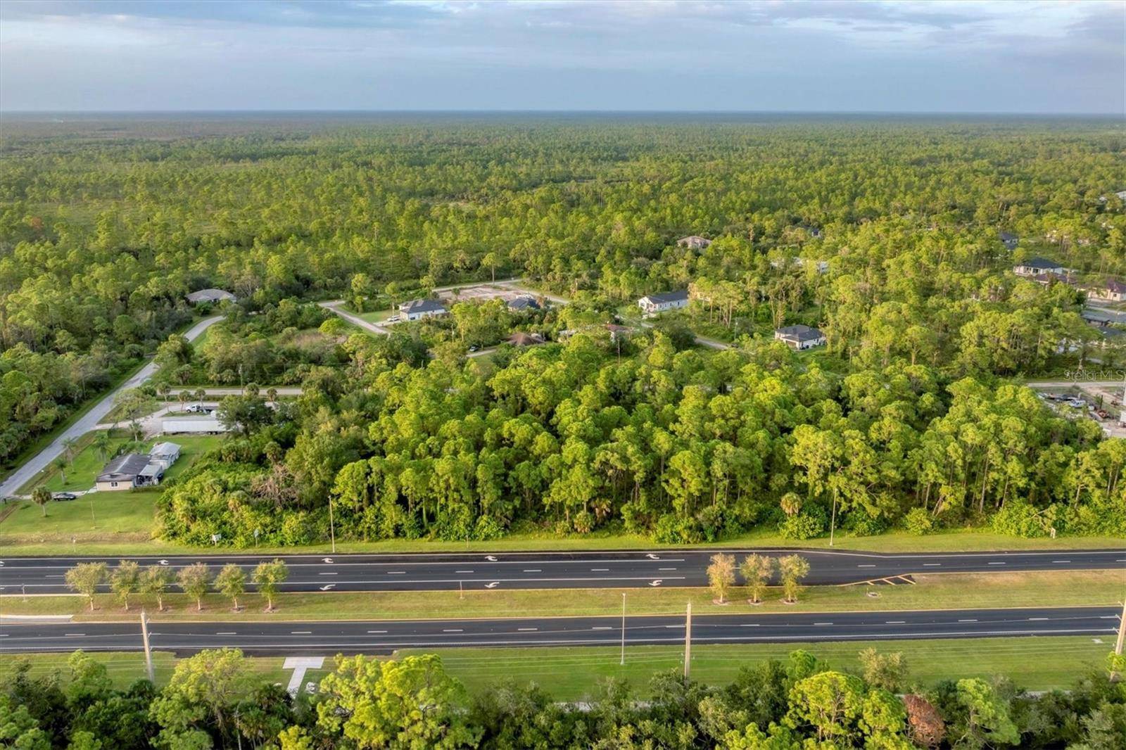 11201 TAMIAMI TRL S, North Port, FL 34287