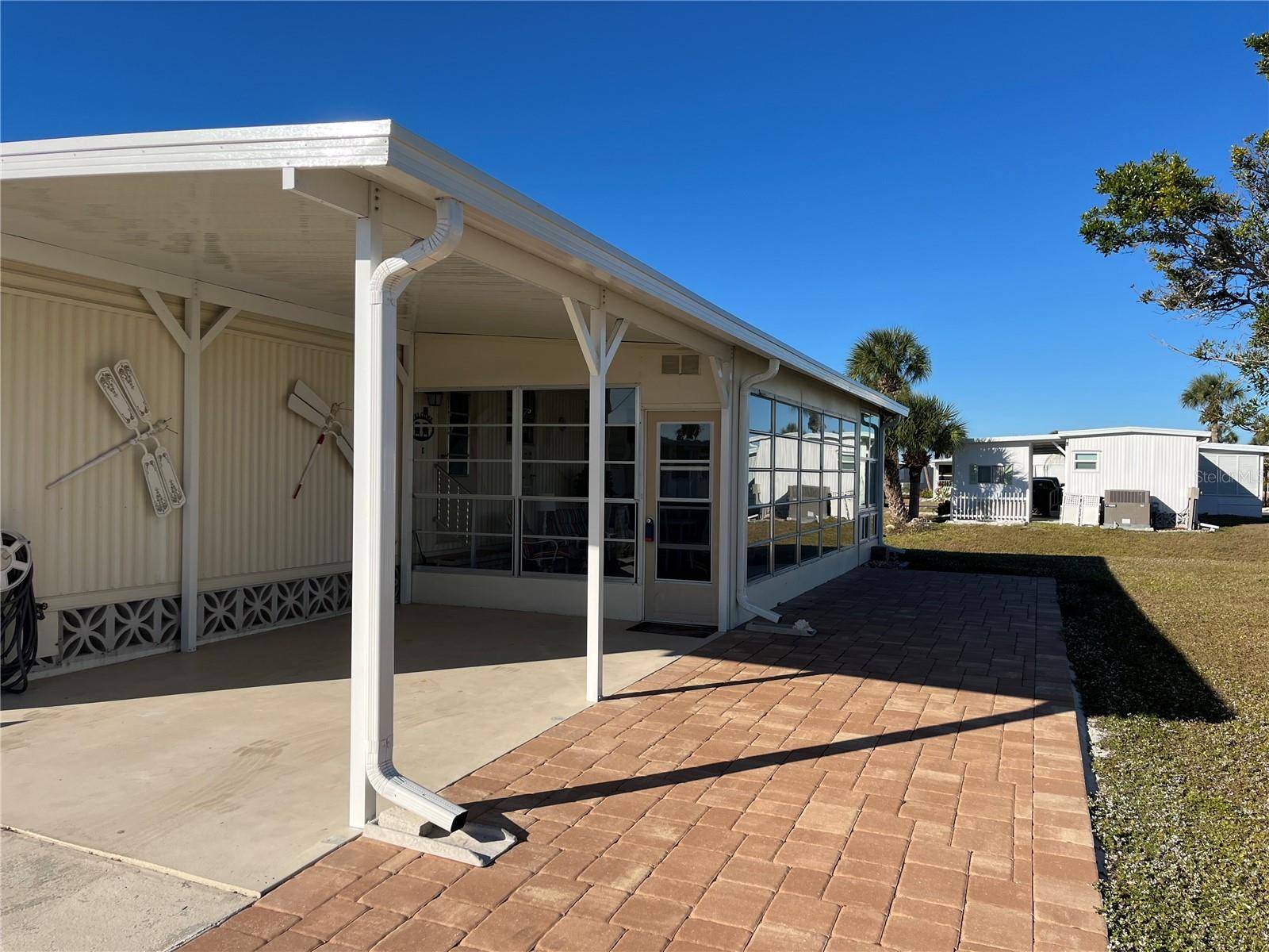 824 CERVINA DR, Venice, FL 34285