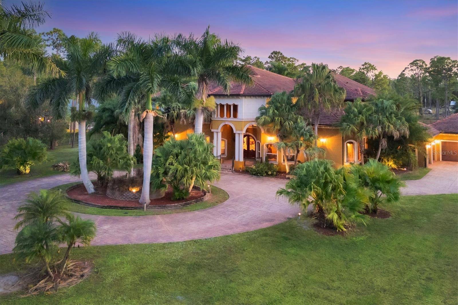 3657 TROPICAIRE BLVD, North Port, FL 34286