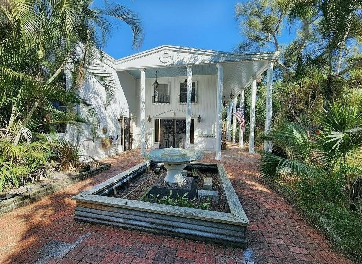 286 SHAMROCK DR, Venice, FL 34293