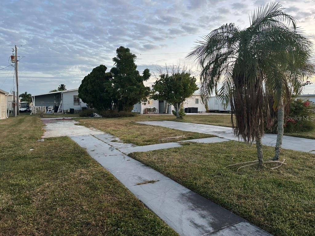 539 FLEETWOOD ST, North Port, FL 34287