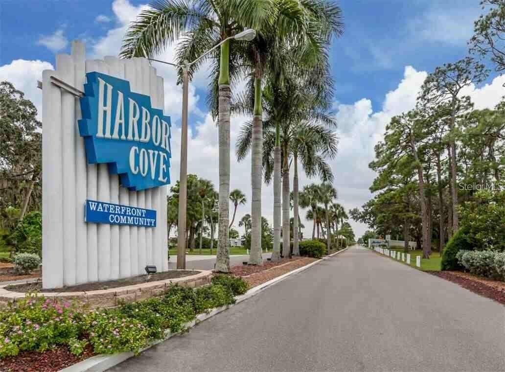 234 TRAILORAMA DR, North Port, FL 34287
