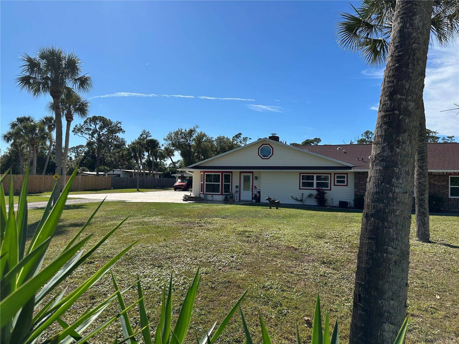 1181 LARCHMONT DR, Englewood, FL 34223