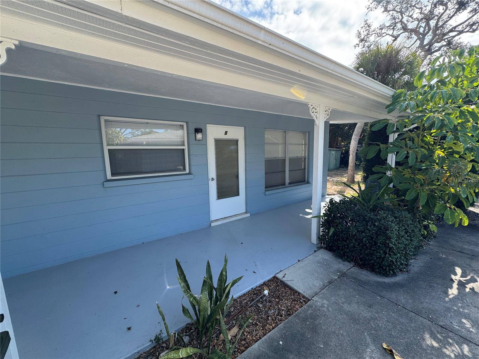 215 PARK BLVD S #B, Venice, FL 34285